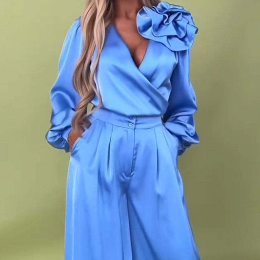 Elegantais satīna divdaļīgs komplekts